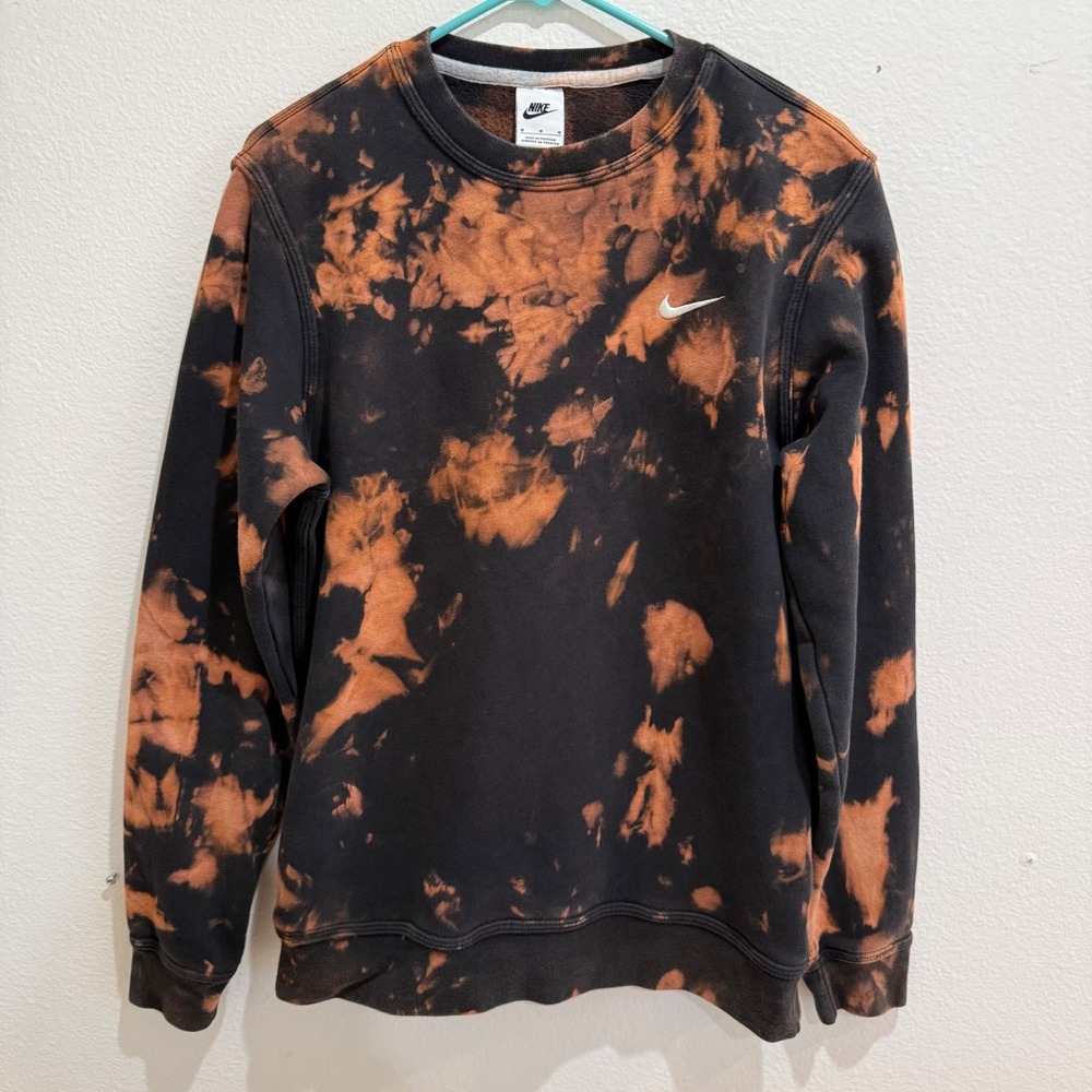 Nike Custom Bleach Dye Crewneck Sweatshirt Mens Medium Black Orange Swoosh Logo